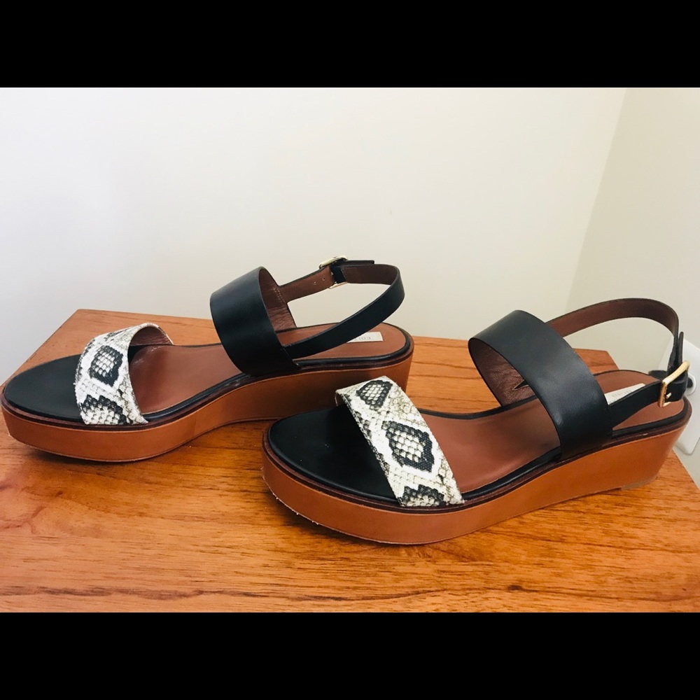 Cole Haan: Cambon Wedge Black Size 10